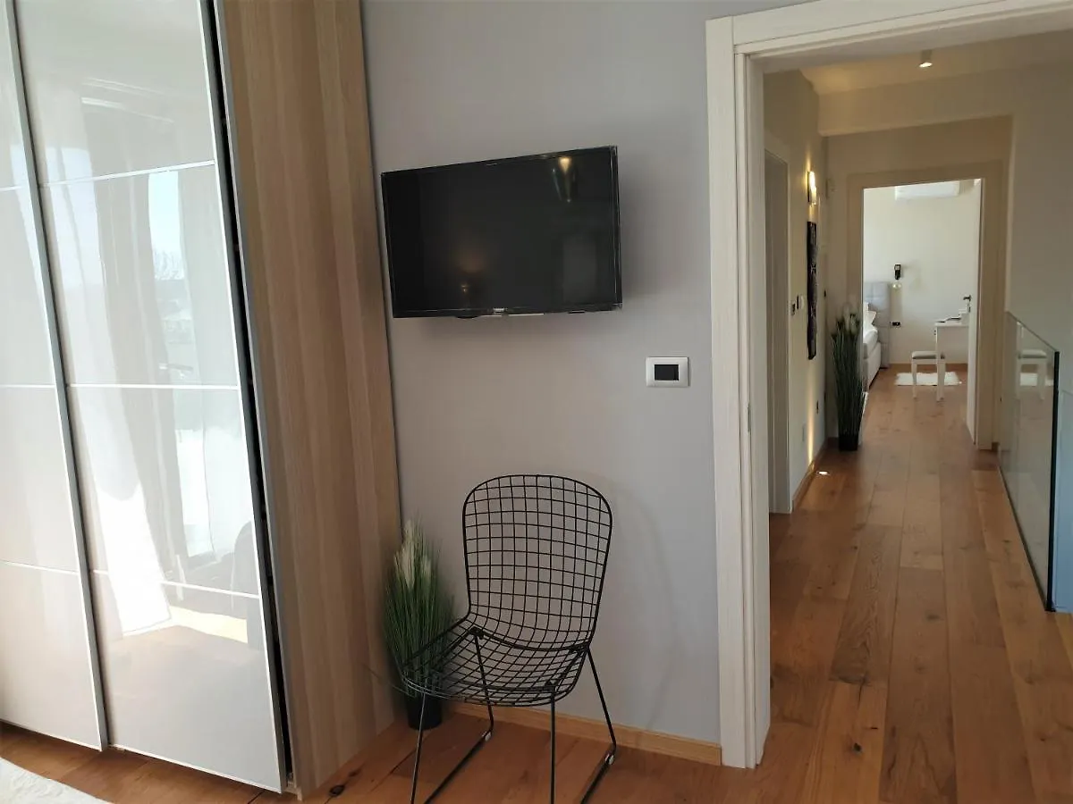 Wellness&Spa Luxury Villa Nicole Pola 0*,  Croazia
