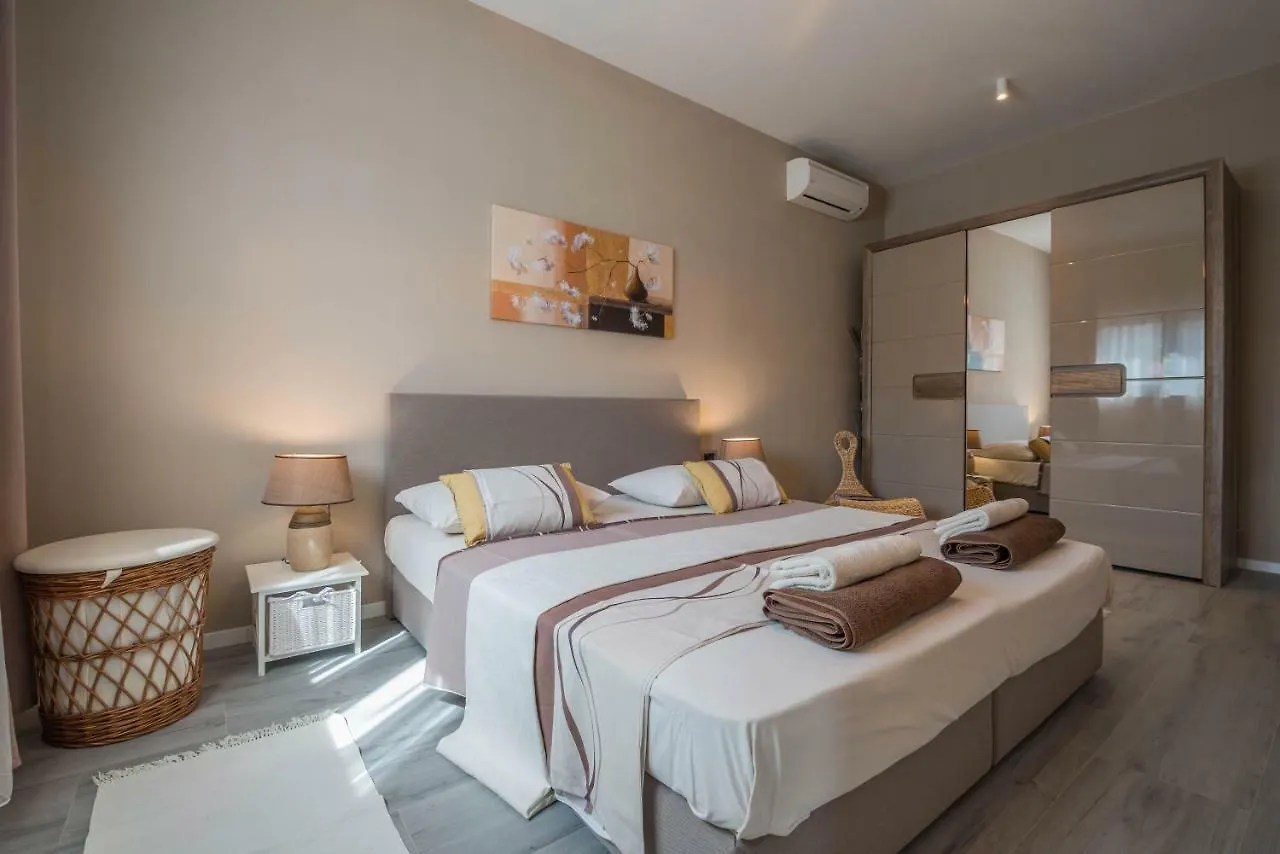 Wellness&Spa Luxury Villa Nicole Pola