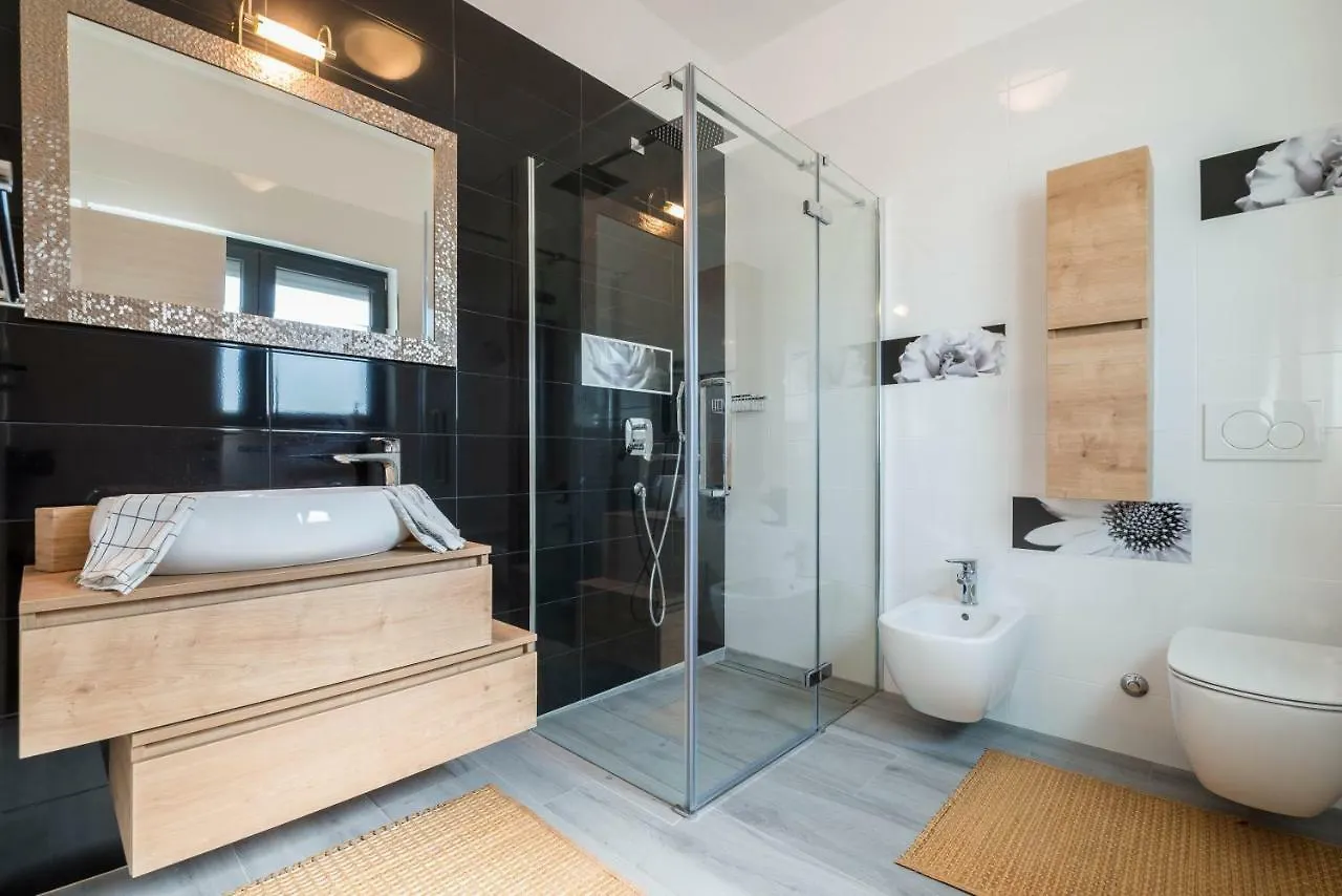 Wellness&Spa Luxury Villa Nicole Pola